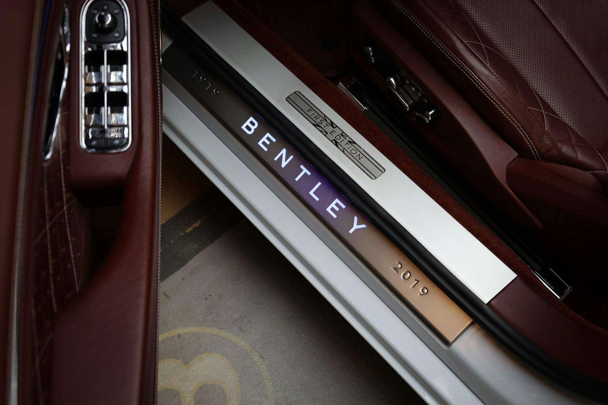Bentley Continental GTС W12