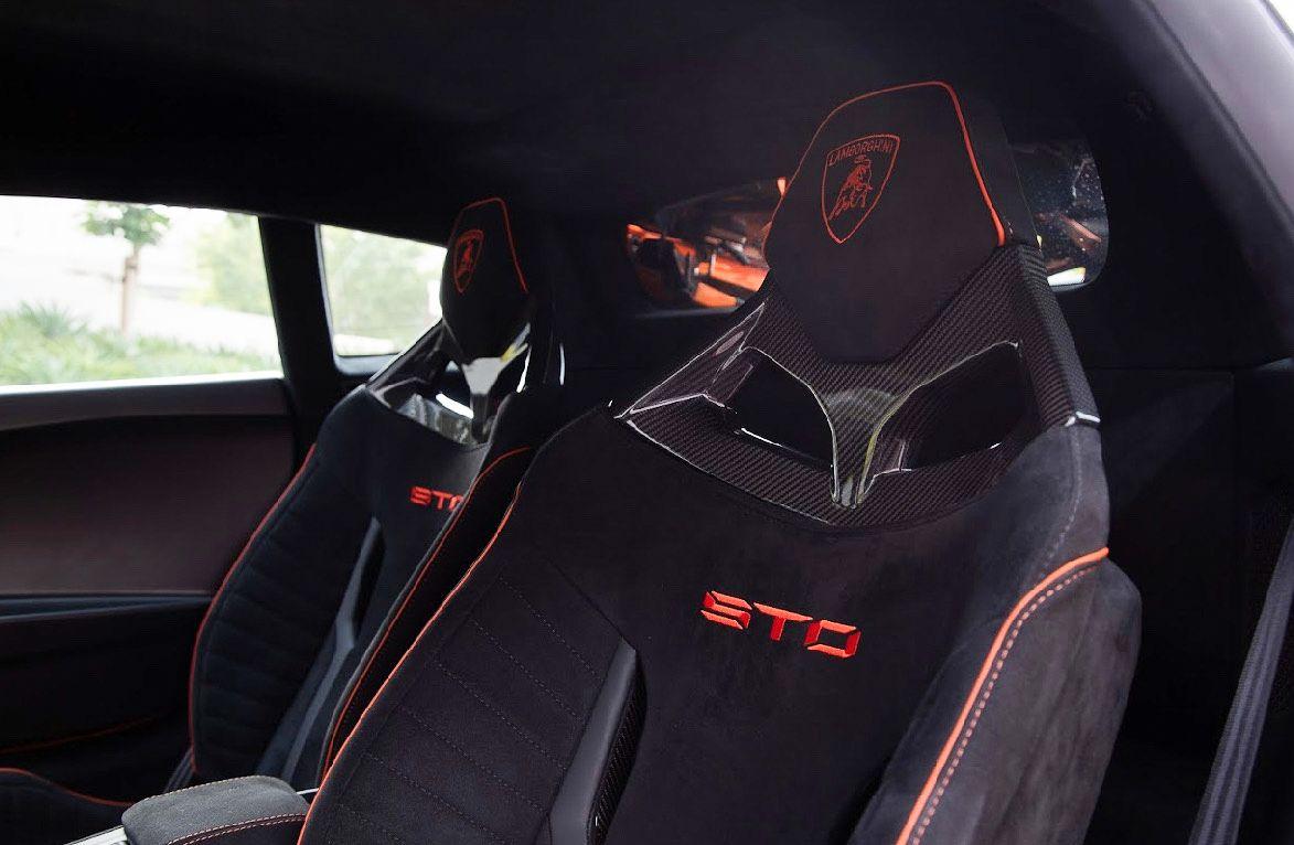 Lamborghini Huracan STO