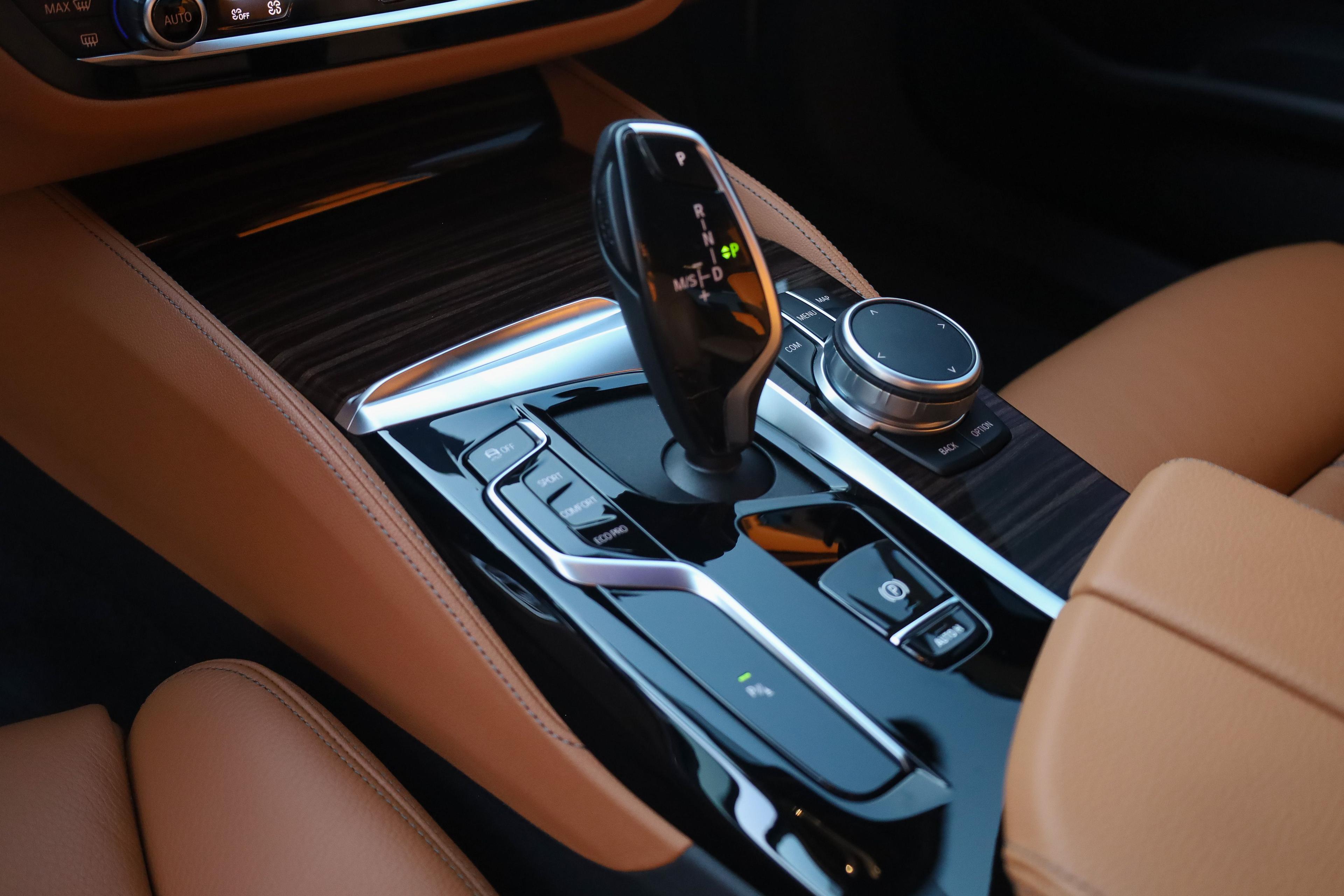 BMW 530i M package