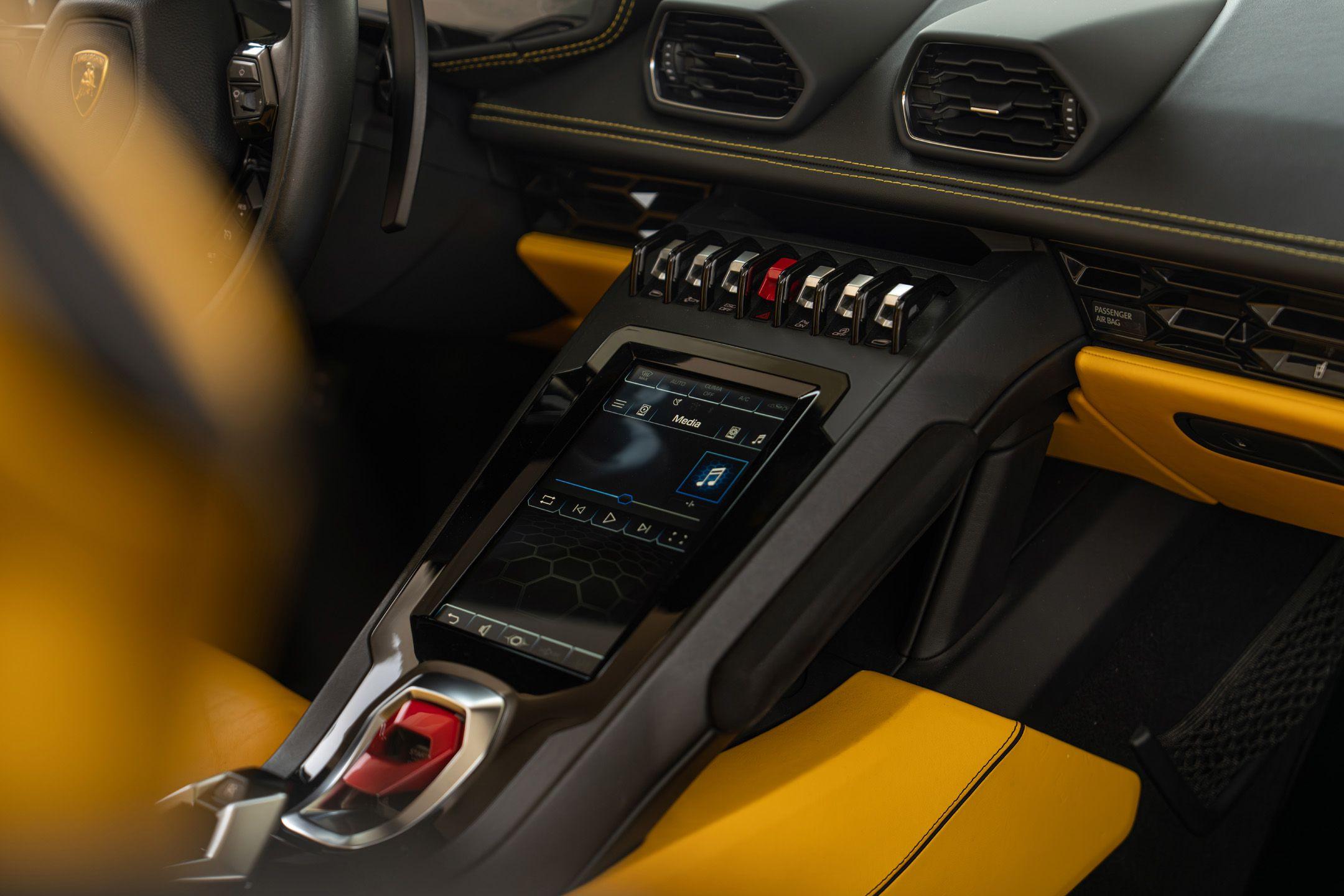 Lamborghini Huracan EVO Spyder