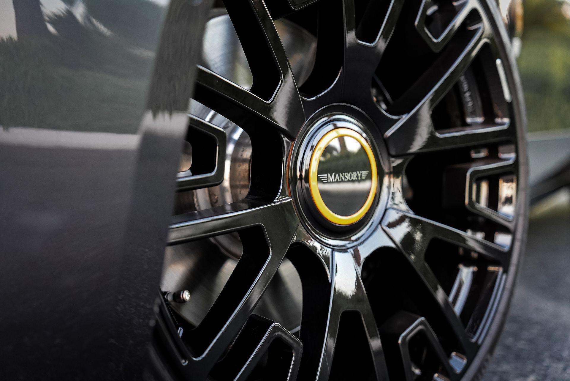 Rolls-Royce Ghost Mansory