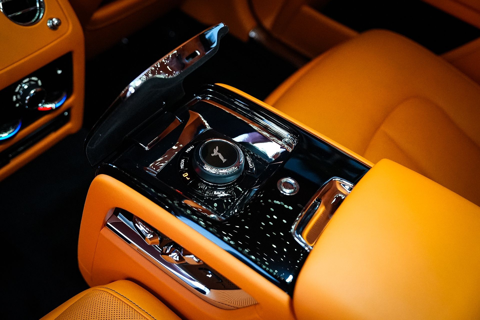 Rolls-Royce Ghost Mansory