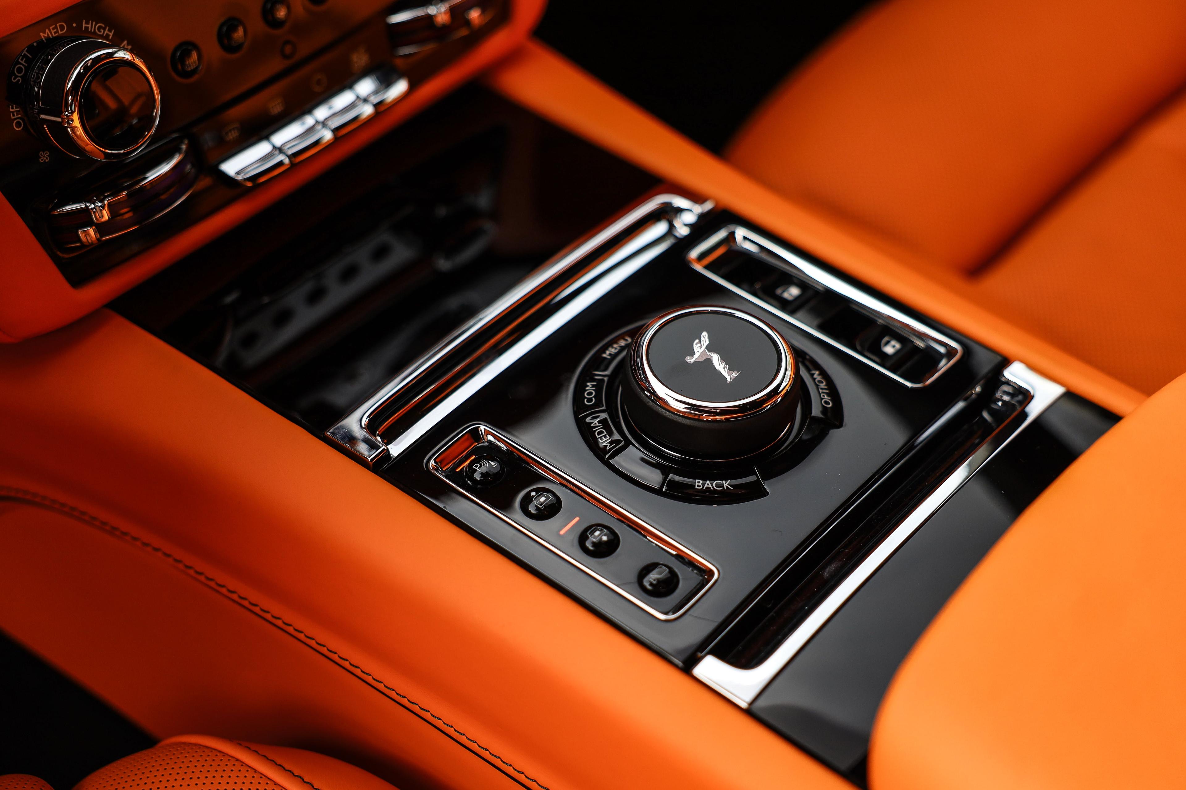 Rolls Royce Ghost Mansory light gray