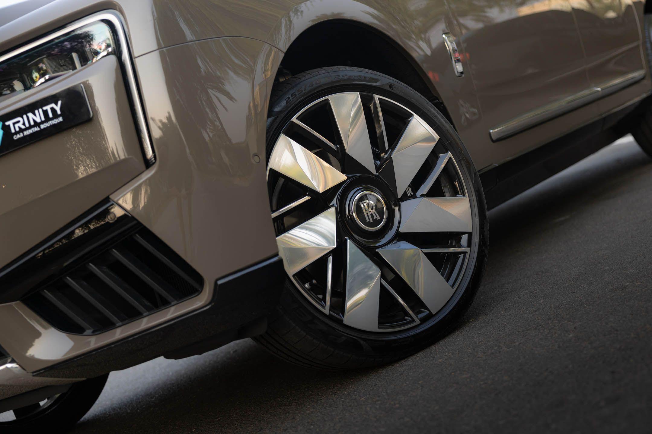 Rolls Royce Cullinan Series II