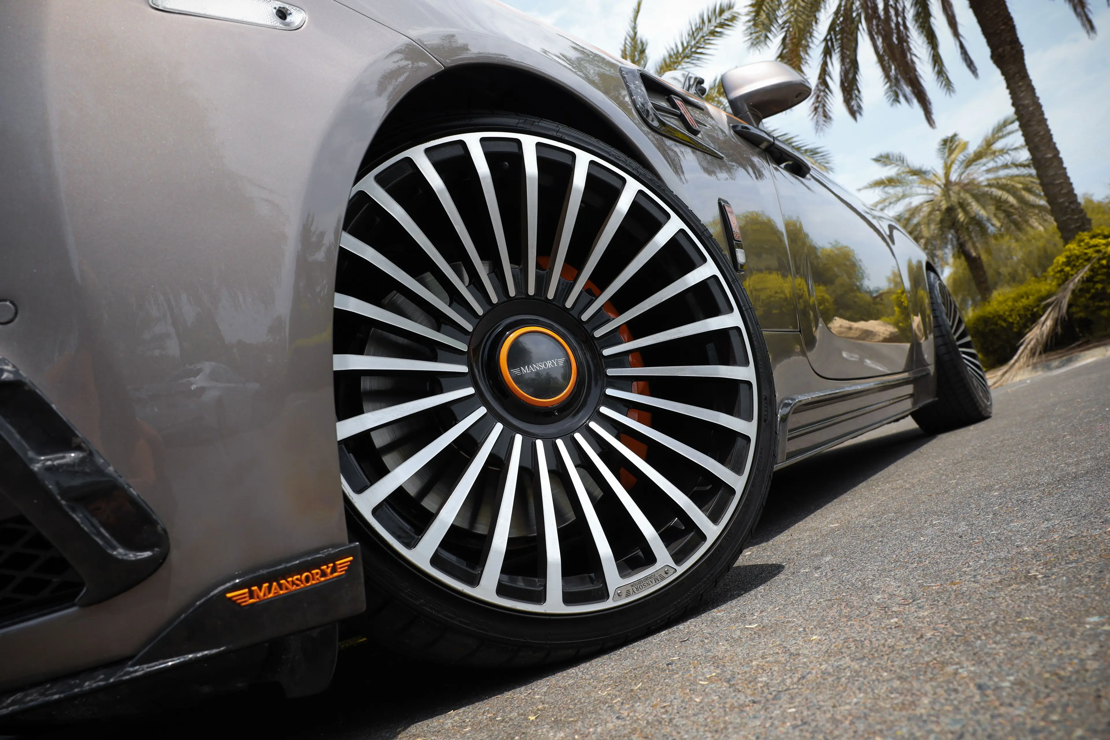 Rolls-Royce Dawn Mansory