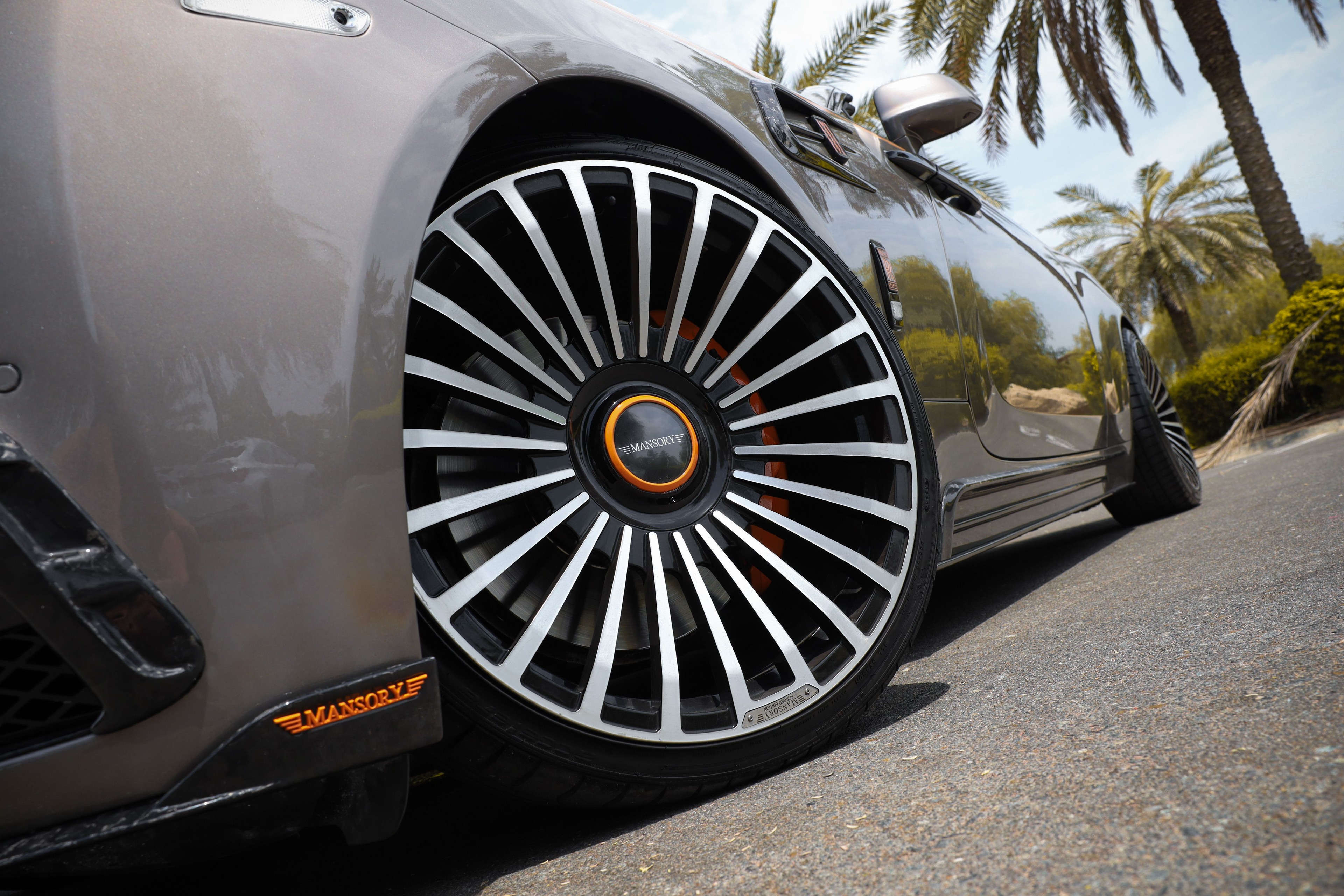 Rolls-Royce Dawn Mansory
