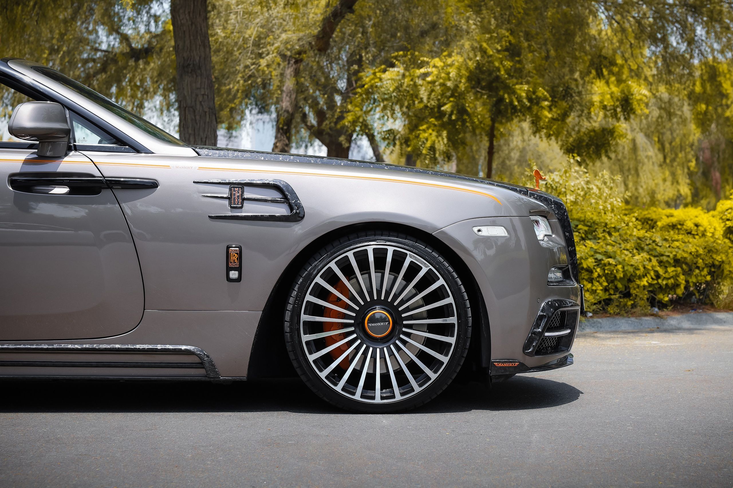 Rolls-Royce Dawn Mansory