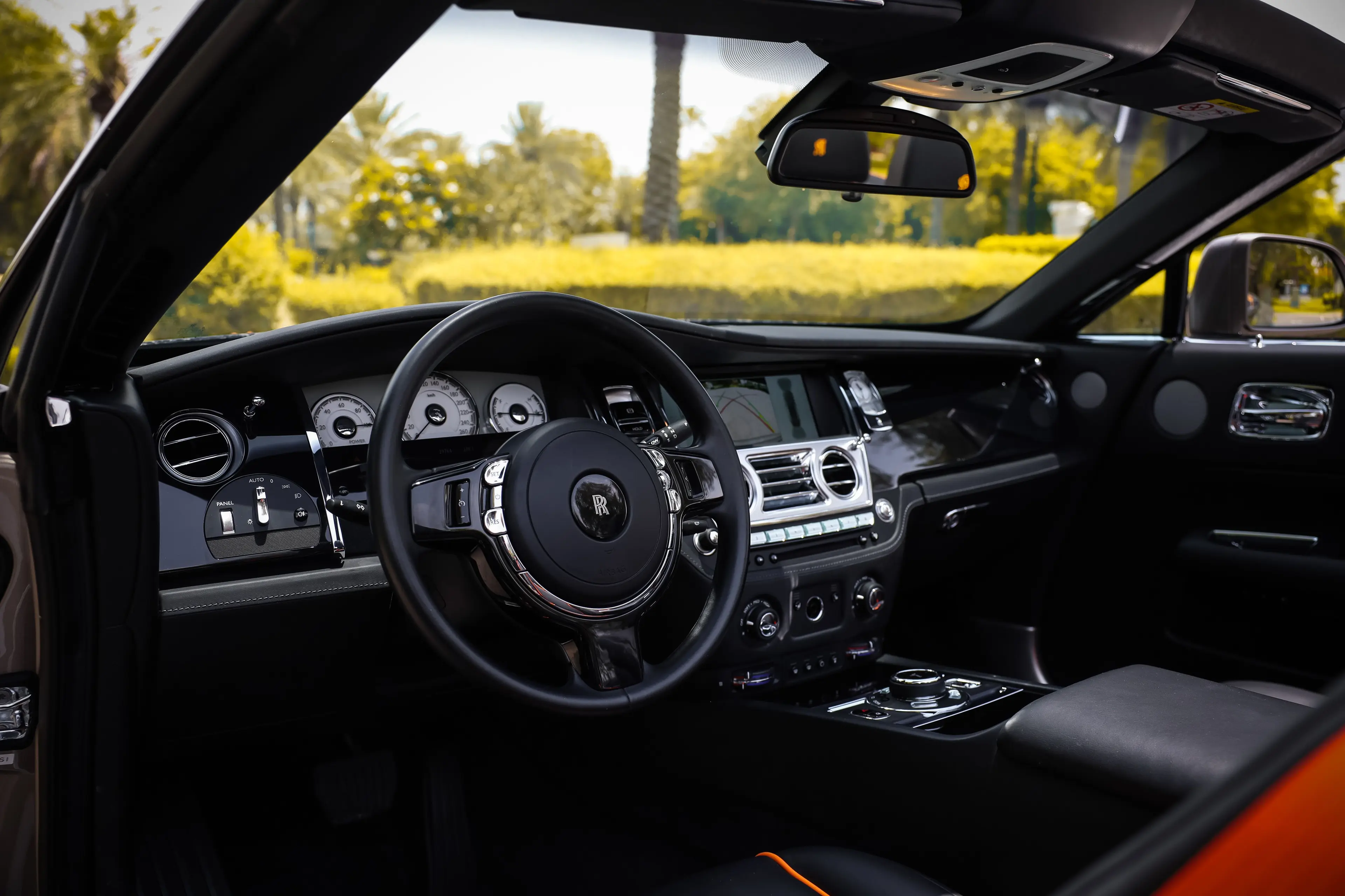 Rolls-Royce Dawn Mansory
