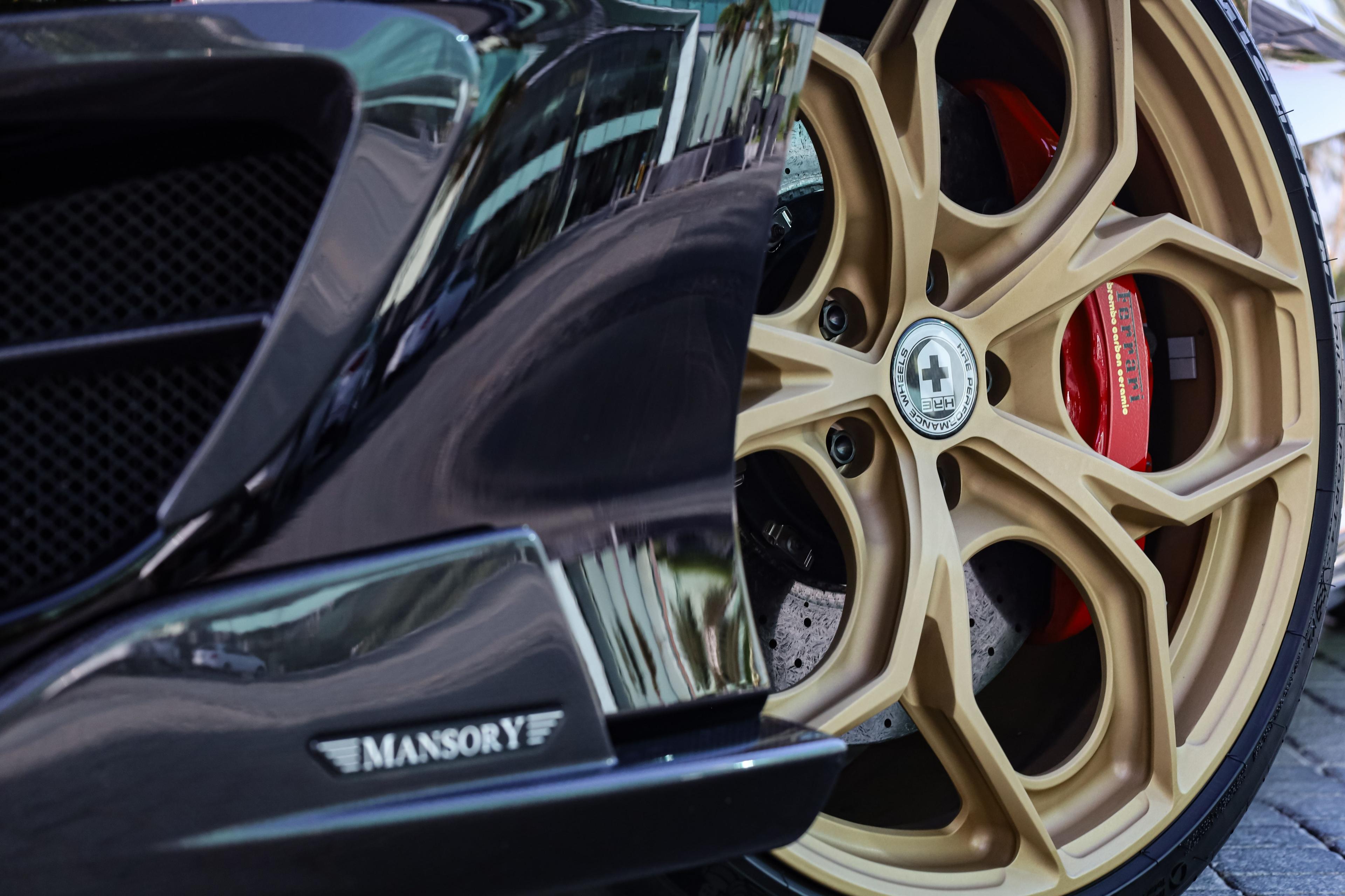 Ferrari Portofino Mansory Taurus