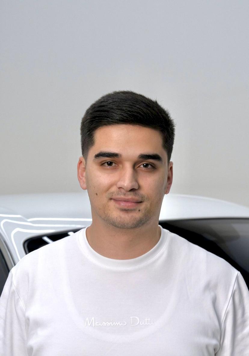Islam Tayharov
