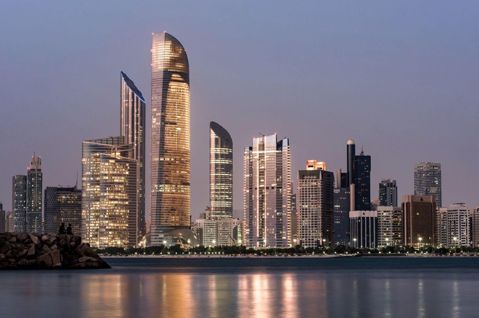 Black Points Abu Dhabi Guide