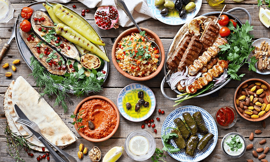Top Arabic food to try in Dubai
