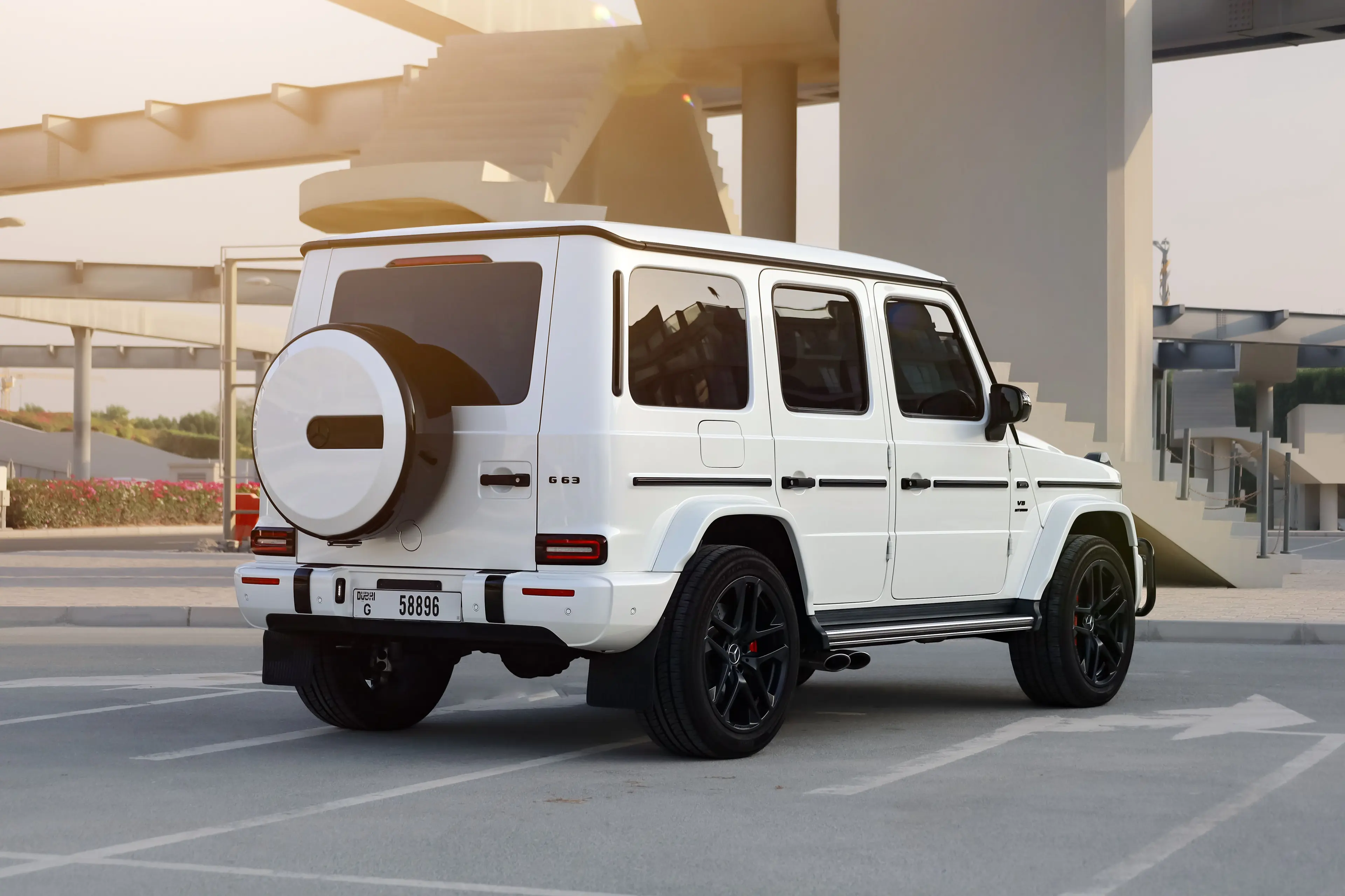 Mercedes G63 White