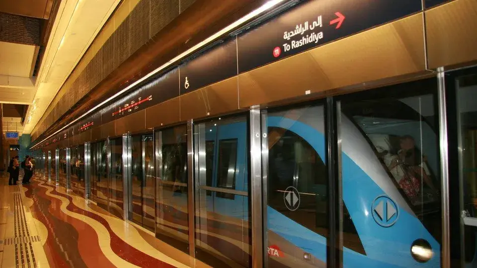 Dubai Metro guide - 580x326