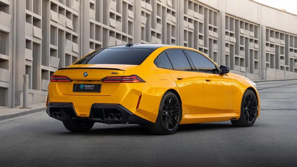 BMW M5 G90