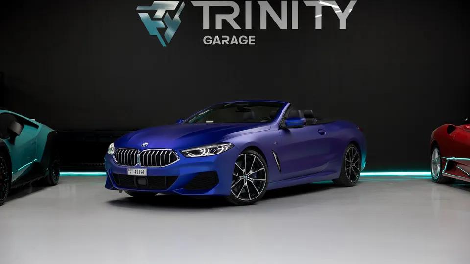 BMW 840i Cabrio - 885x460