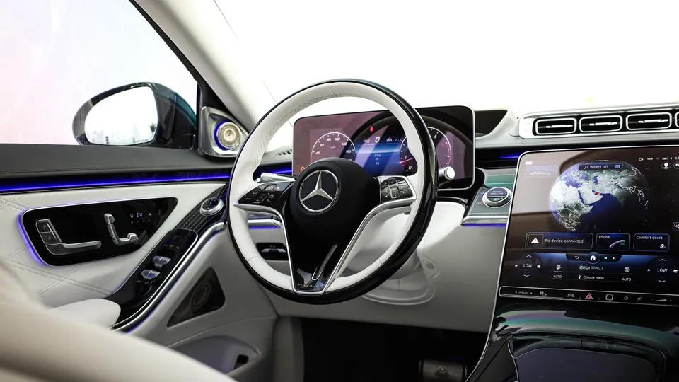 Mercedes-Benz S680 Maybach edition 100