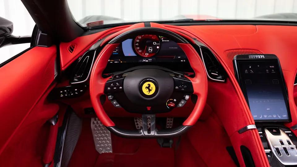Ferrari Roma Spider