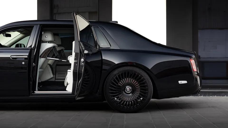 Rolls-Royce Phantom