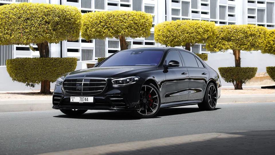 Mercedes S580 w223 - 885x460