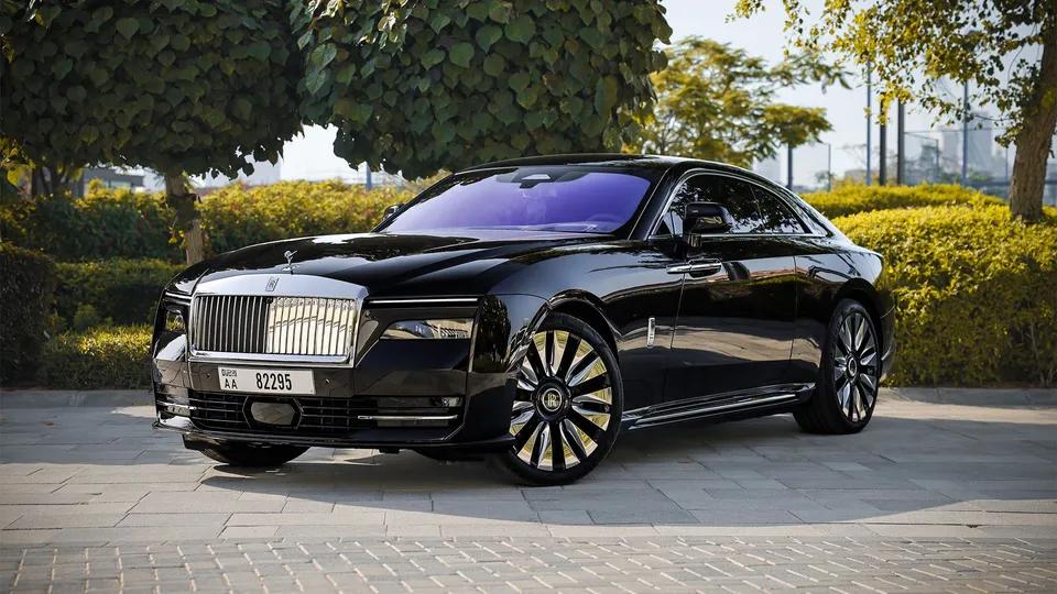 Rolls-Royce Spectre - 885x460