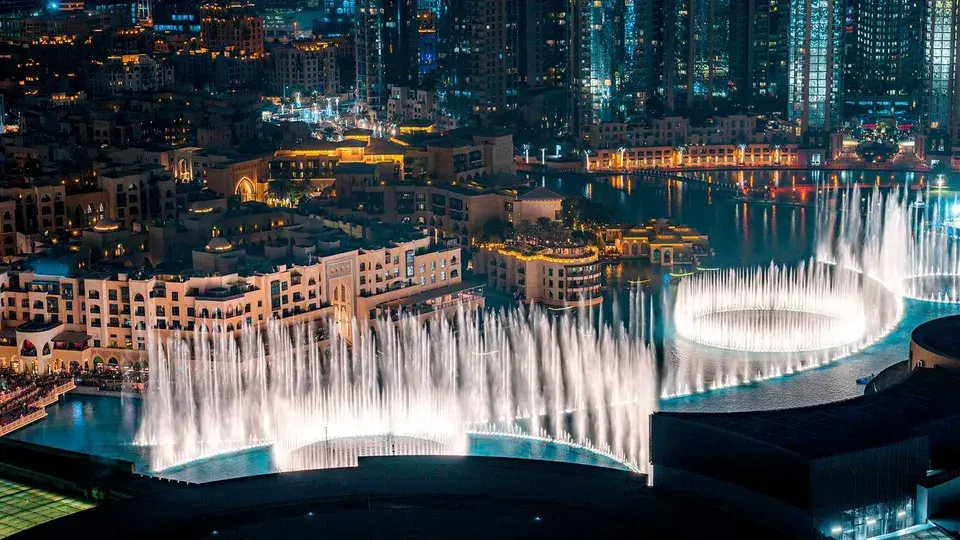 Everything You Need to Know About the Dubai Fountain Show - 580x326