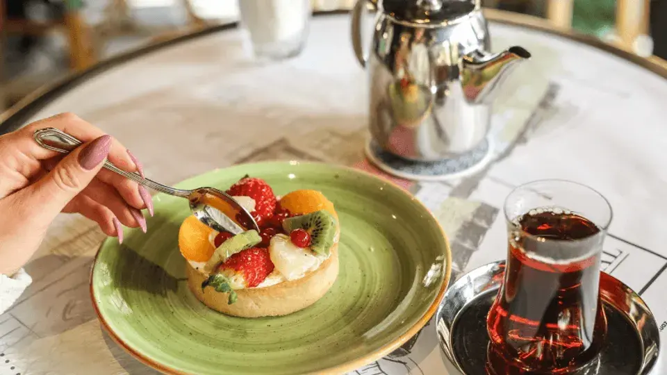 Best Afternoon Tea in Dubai - 580x326