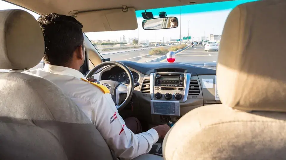 All about Dubai Taxi Fare - 580x326