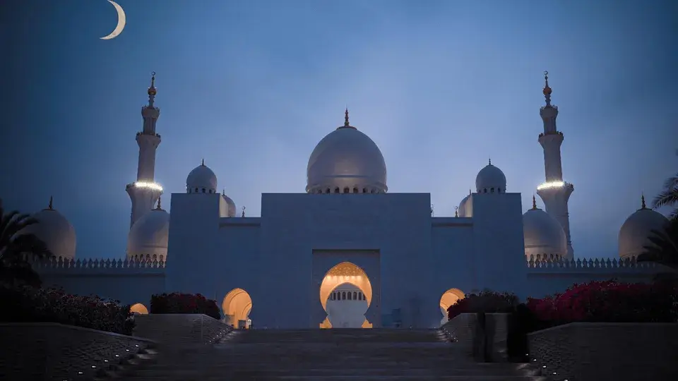 Guide to Ramadan 2025 in Dubai - 580x326