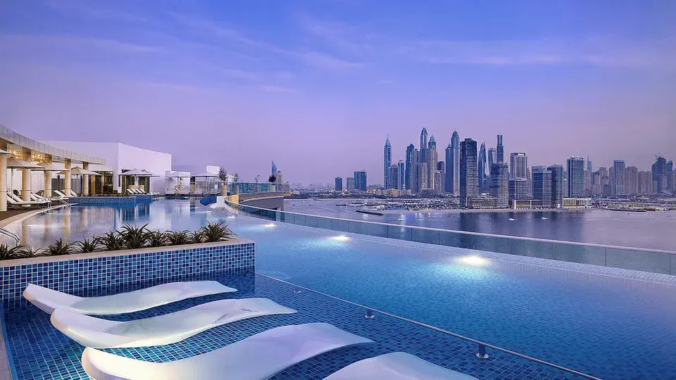 The Best Hotels in Dubai - 580x326