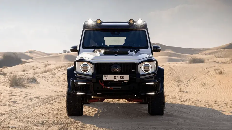 Brabus XLP 800 6×6 Adventure Rental in Dubai Review - 580x326