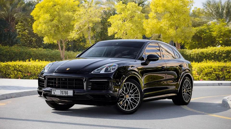 Porsche Cayenne S - 885x460