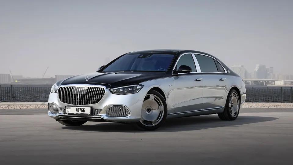 Mercedes-Benz S680 Maybach edition 100 - 885x460