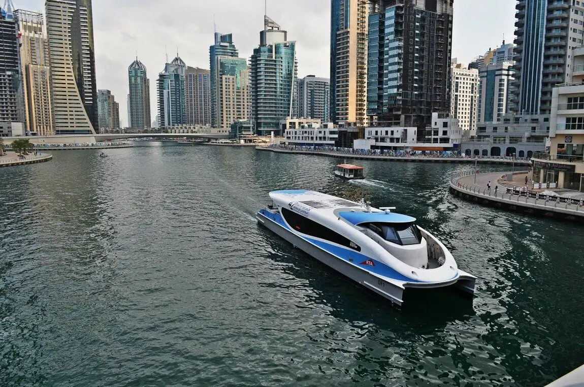 Dubai Water Taxi Guide
