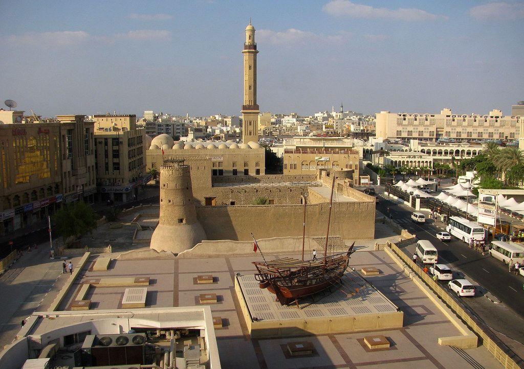 Your Complete Guide to Al Fahidi: What to Visit and Where to Eat